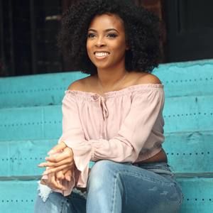 Meet your Posher, Robynette